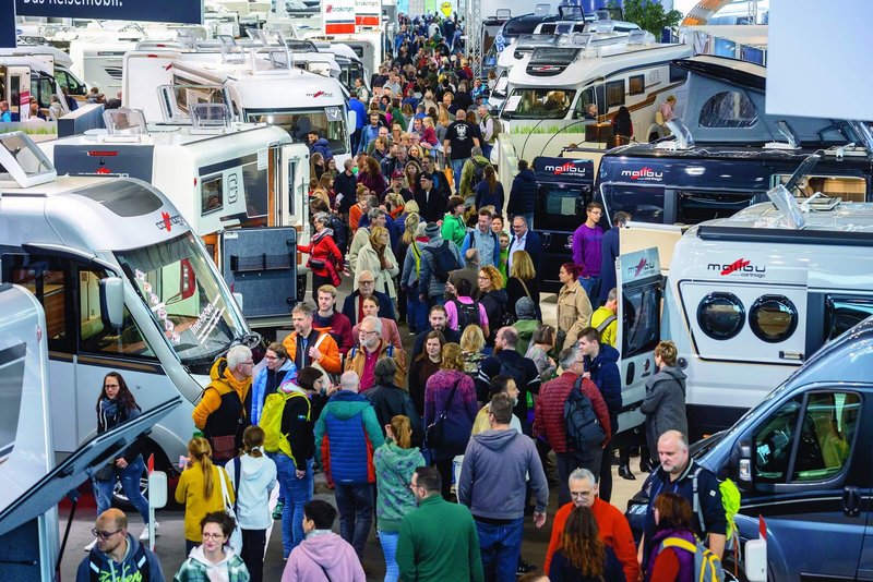 Foto: CMT - Die Stuttgarter Messe CMT (Caravaning, Motor, Touristik) ist für die Caravaning-Branche die wichtigste Ausstellung nach dem Düsseldorfer Caravan-Salon Foto: CMT - Die Stuttgarter Messe CMT (Caravaning, Motor, Touristik) ist für die Caravaning-Branche die wichtigste Ausstellung nach dem Düsseldorfer Caravan-Salon